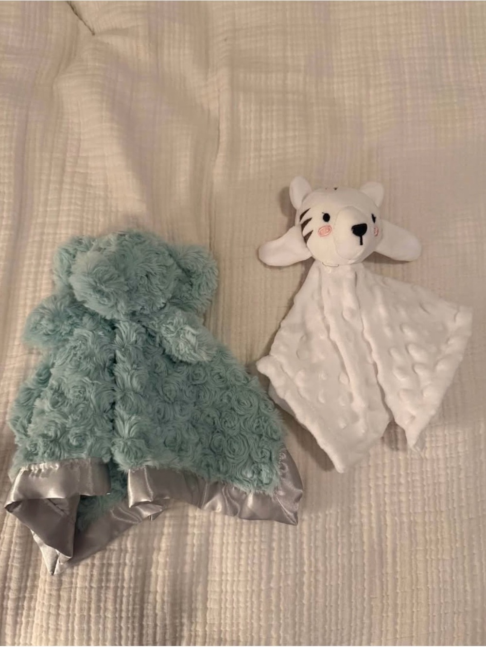 Plush Teal Baby Comforter Lovey with Satin Trim - Kids Accessories